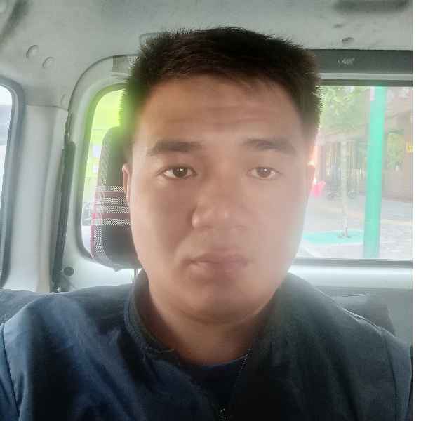 35岁岁山西单身帅哥 - 图木舒克吉缘网