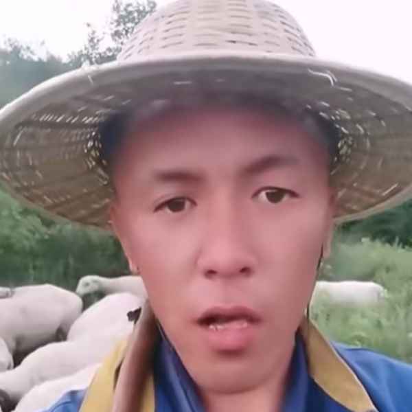 35岁岁山西单身帅哥 - 图木舒克吉缘网