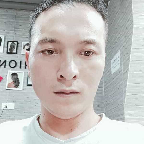 35岁岁陕西单身帅哥 - 图木舒克吉缘网