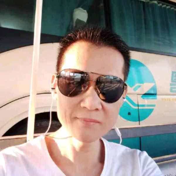 35岁岁广东单身帅哥 - 图木舒克吉缘网