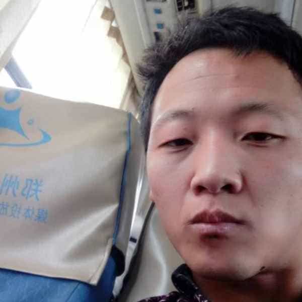 35岁岁河南单身帅哥 - 图木舒克吉缘网