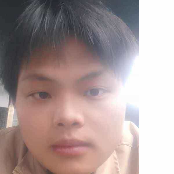 22岁岁河南单身帅哥 - 图木舒克吉缘网