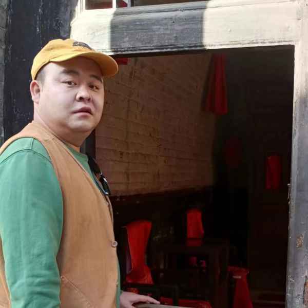 35岁岁陕西单身帅哥 - 图木舒克吉缘网