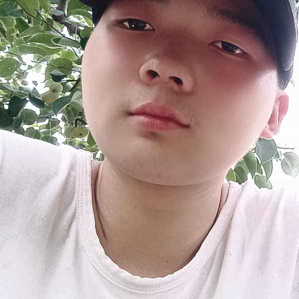 21岁岁安徽单身帅哥 - 图木舒克吉缘网