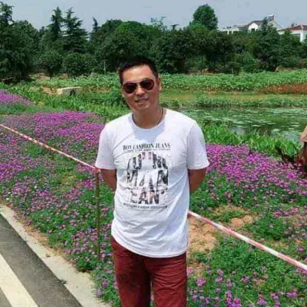 49岁岁浙江单身帅哥 - 图木舒克吉缘网