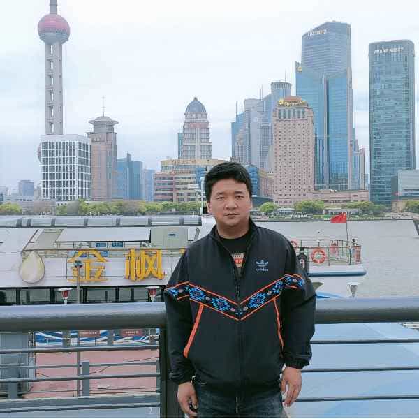 28岁岁云南单身帅哥 - 图木舒克吉缘网