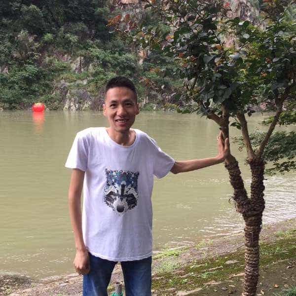 40岁岁湖北单身帅哥 - 图木舒克吉缘网