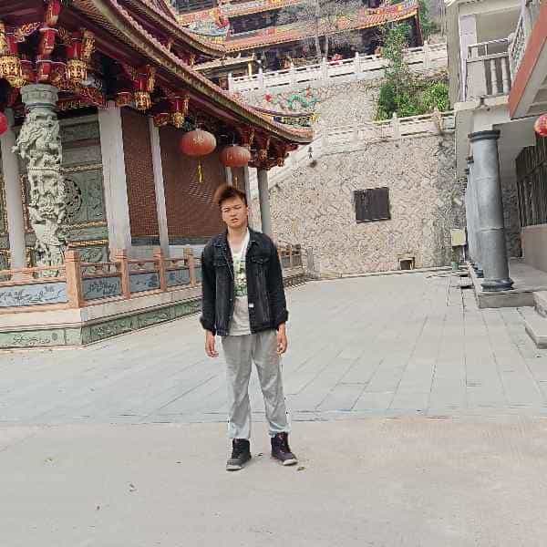 28岁岁江西单身帅哥 - 图木舒克吉缘网