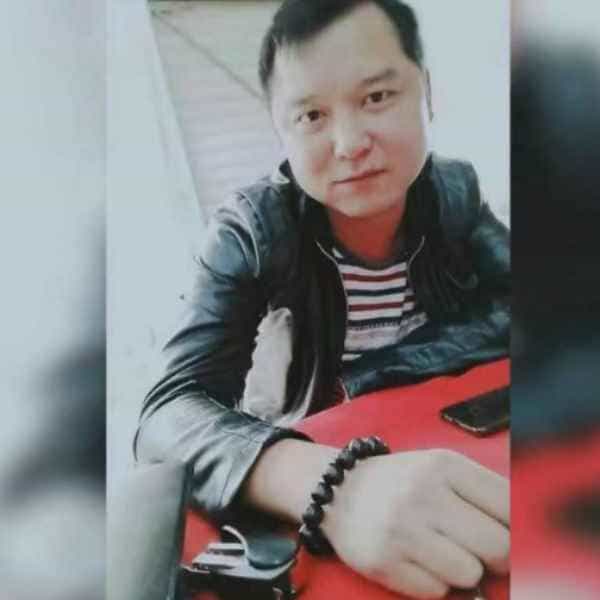 40岁岁湖南单身帅哥 - 图木舒克吉缘网