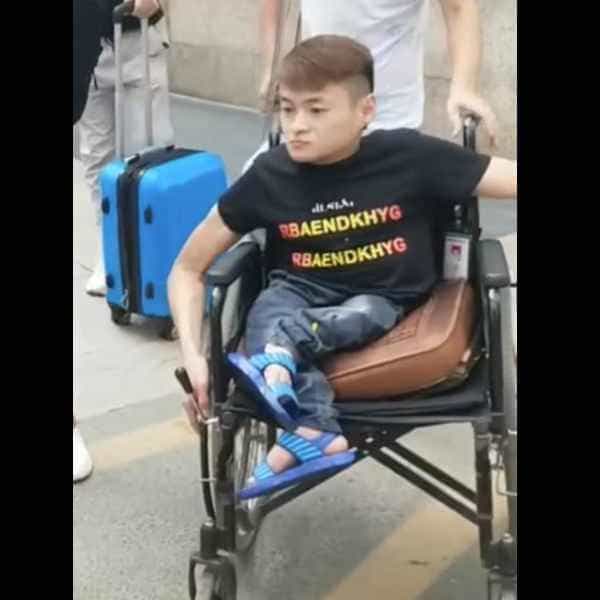 31岁岁广西单身帅哥 - 图木舒克吉缘网
