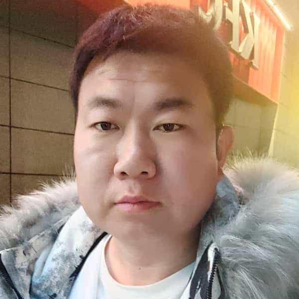 35岁岁陕西单身帅哥 - 图木舒克吉缘网