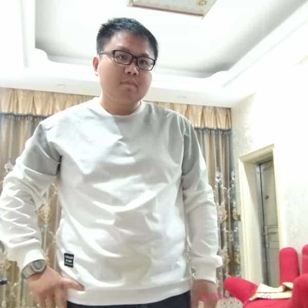 33岁岁江苏单身帅哥 - 图木舒克吉缘网